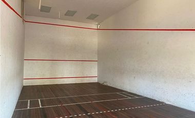 SE VENDE HERMOSO Y AMPLIO APARTAMENTO EN TABOR TRADICIONAL