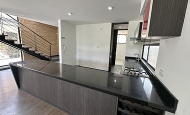 casa en arriendo en canelon. Cod A5971