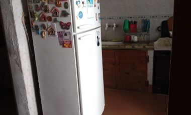 Casa para 2 Familias en venta en Bernal Oeste