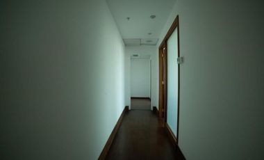 Oficina en Arriendo en Torre Paris/ Metro Los Leones