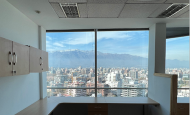 Oficina en Arriendo en Torre Paris/ Metro Los Leones