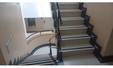 SE ARRIENDA OFICINA PARQUE FRANCIA LOCALIDAD USAQUEN