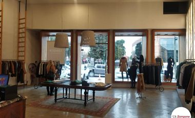 Venta  Local  en San Isidro - Blanco Encalada al 100 Las Lomas -