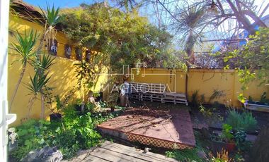 Casa en venta de 6 dorm. en Providencia