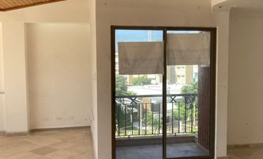apartamento en arriendo/venta en altos de riomar. Cod A1100