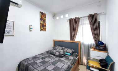 Rumah 3 Lt SHM 15 Menit ke Pamulang Square Dibantu KPR J-46607