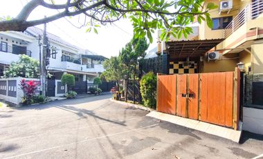 Rumah 3 Lt SHM 15 Menit ke Pamulang Square Dibantu KPR J-46607