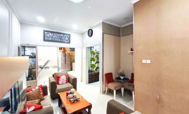 Rumah 3 Lt SHM 15 Menit ke Pamulang Square Dibantu KPR J-46607