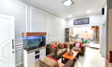 Rumah 3 Lt SHM 15 Menit ke Pamulang Square Dibantu KPR J-46607