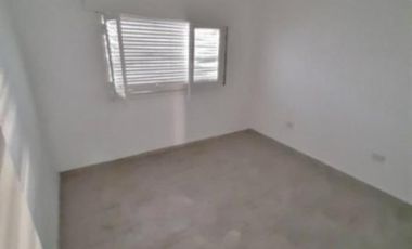 Excelente chalet de 3 ambientes sobre lote propio