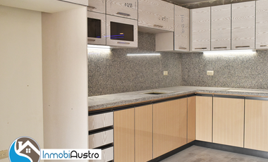Venta Departamento Cañaribamba, Centro de Cuenca