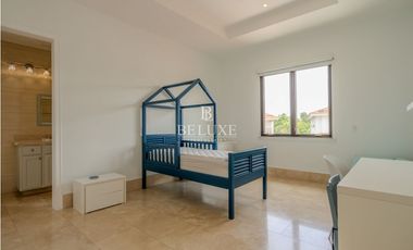 VENDO CASA DE LUJO EN FAIRWAY ESTATE, SANTA MARIA (10)