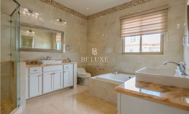 VENDO CASA DE LUJO EN FAIRWAY ESTATE, SANTA MARIA (10)