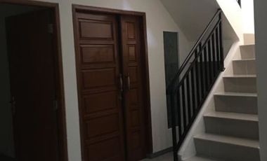 Disewakan Rumah Di Tebet Barat 3 + 1 KAMAR TIDUR (BARU DI RENOVASI)