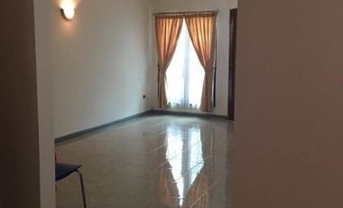 Disewakan Rumah Di Tebet Barat 3 + 1 KAMAR TIDUR (BARU DI RENOVASI)