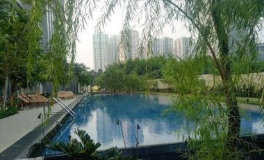 For Rent 2BR Lux Furnished Apartment at Verde Two