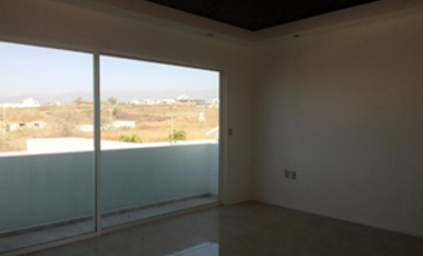 CASA EN VENTA EN  FRACCIONAMIENTO LOMAS DE COCOYOC, MORELOS
