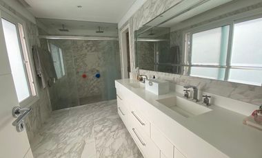 Casa en Highland Park- Venta o alquiler