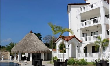 SE ALQUILA APARTAMENTO EN SAN CARLOS, VISTA MAR PH ISLAMAR