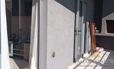 DEPARTAMENTO A METROS DEL MAR