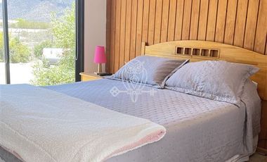 Parcela con casa en venta 3D 2B en Guanaqueros Coquimbo