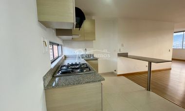 apartamento en arriendo en el esmeraldal. Cod A776269