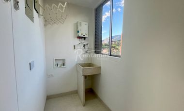 apartamento en arriendo en el esmeraldal. Cod A776269