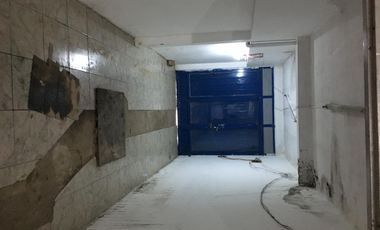 Local con deposito y vivienda
