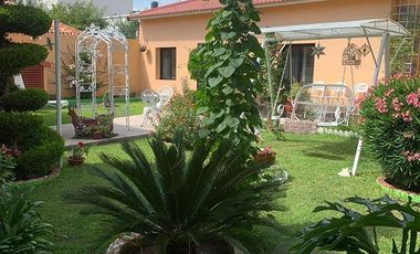 Departamento ejecutivo de una recámara totalmente amueblado y equipado