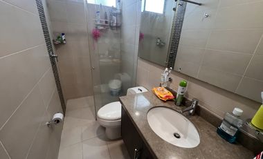 VENTA DE APARTAMENTO EN FLORIDABLANCA CONDOMINIO ABADÍAS. Cod V12397