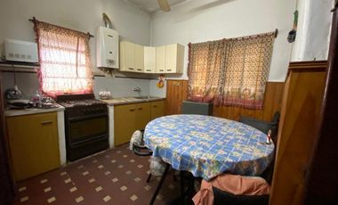 Casa en venta en Bernal Oeste