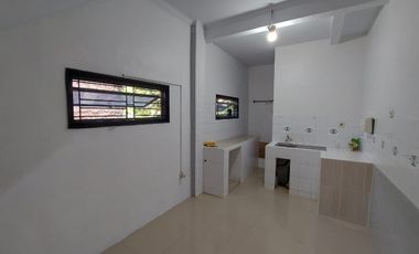 Rumah Daerah Tebet Akses 1 mobil