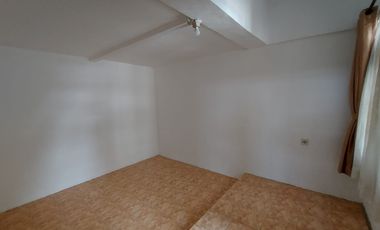 Rumah Daerah Tebet Akses 1 mobil