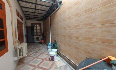 Rumah Daerah Tebet Akses 1 mobil