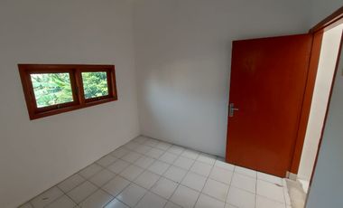 Rumah Daerah Tebet Akses 1 mobil