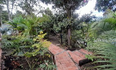 finca en venta en la mesa. Cod V5211