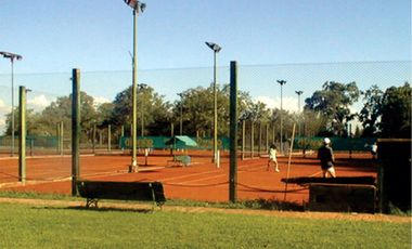 Venta de Lote en Country El Paraiso, Guernica