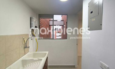 apartamento en arriendo en loma de las brujas. Cod A65020