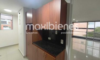 apartamento en arriendo en loma de las brujas. Cod A65020