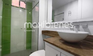 apartamento en arriendo en loma de las brujas. Cod A65020