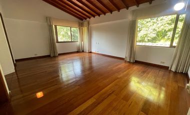 ARRIENDO de CASAS en ENVIGADO