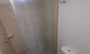 apartamento en arriendo en prados del este. Cod A1011