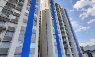 apartamento en arriendo en prados del este. Cod A1011