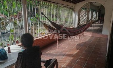 casa en venta en centro. Cod V102474