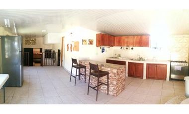 SE VENDE CASA EN LAS LAJAS DE CHAME $230,000