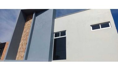Estrena casa cerca del CV la Trinidad Amaxac de guerrero. Tlx