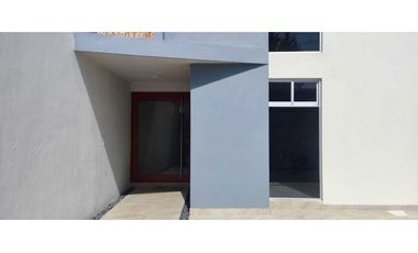 Estrena casa cerca del CV la Trinidad Amaxac de guerrero. Tlx