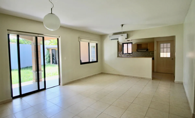 Lote 32D, Edificio P.H Versalles I