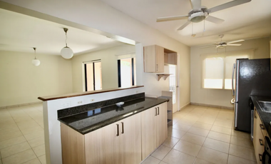 Lote 32D, Edificio P.H Versalles I