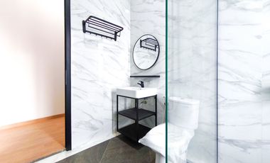 Rumah 3 Lt SHM 10 Mnt ke Siloam Hospitals Kebon Jeruk Siap KPR J-41268